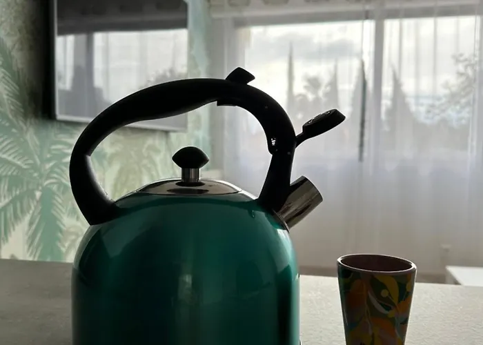 Le Hyérois * Hyères